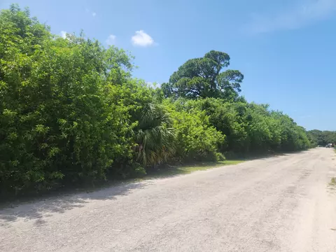 tbd Mohawk Ave, Fort Pierce, FL 34946