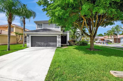 10783 Crescendo Cir, Boca Raton, FL 33498