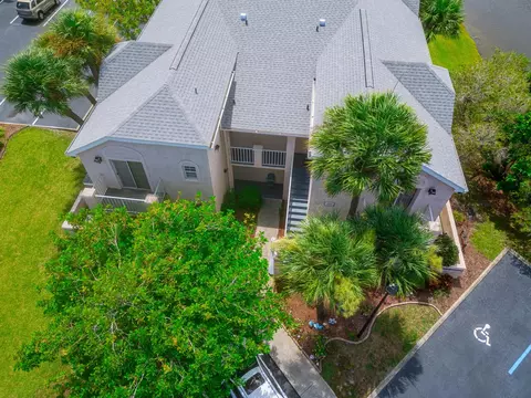 1621 SE Green Acres Cir #W-102, Port Saint Lucie, FL 34952