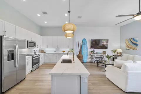 112 NW Madison Ct, Port Saint Lucie, FL 34986