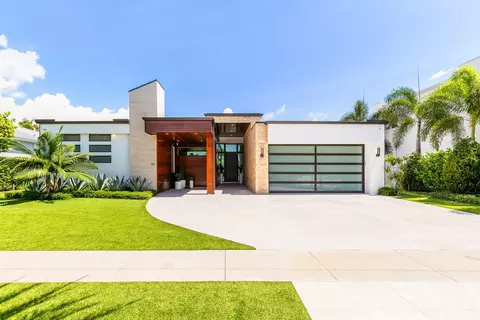 335 NE 6th St, Boca Raton, FL 33432