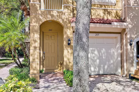 4871 Bonsai #209, Palm Beach Gardens, FL 33418