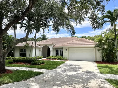 9745 SE Landing Pl, Tequesta, FL 33469