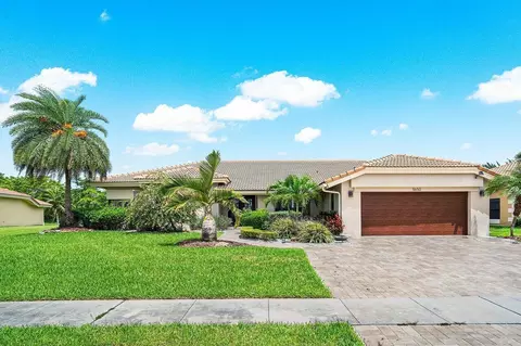 11650 Island Lakes Ln, Boca Raton, FL 33498