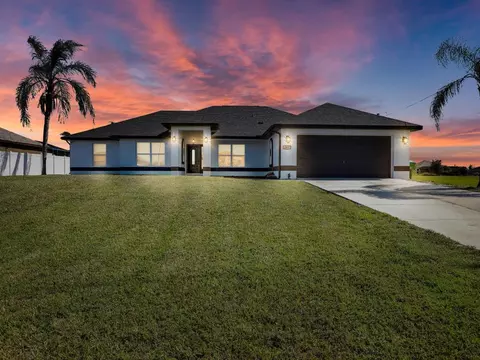 307 NW 27th, Cape Coral, FL 33993