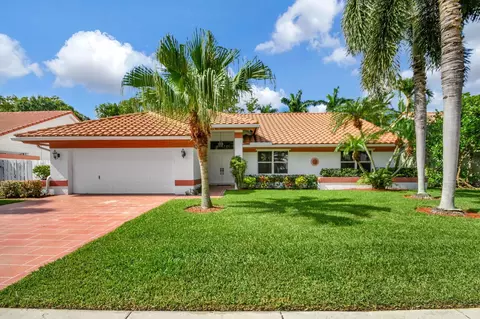 5930 Newport Village Way, Lake Worth, FL 33463