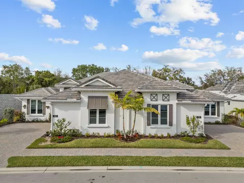 1980 Arawak St, Vero Beach, FL 32967