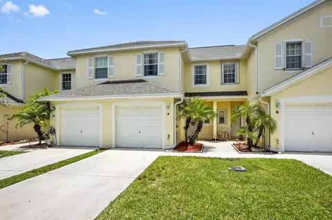 230 Foxtail Dr #F, Greenacres, FL 33415