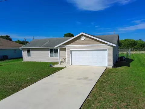 1681 SW Hampshire Ln, Saint Lucie West, FL 34953
