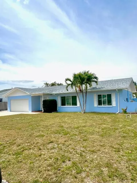 9015 SE Bobwhite, Hobe Sound, FL 33455