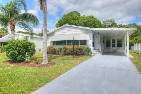 1331 Barefoot Cir, Barefoot Bay, FL 32976