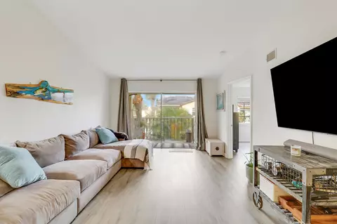 1035 Lake Shore Dr #204, Lake Park, FL 33403