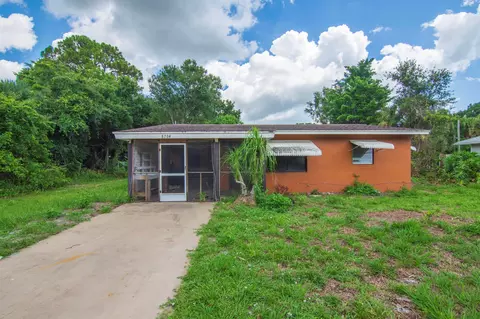 8704 Brookline Ave, Fort Pierce, FL 34951