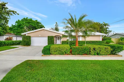 669 NW 16th Ave, Boca Raton, FL 33486