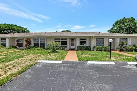 8733 Belle Aire, Boca Raton, FL 33433