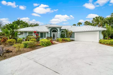 8824 SE Marina Bay, Hobe Sound, FL 33455