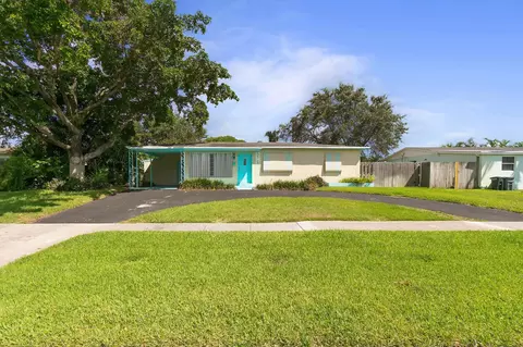 541 Ebbtide Dr, North Palm Beach, FL 33408