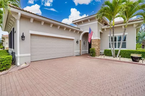 10521 SW Visconti Way, Port Saint Lucie, FL 34986