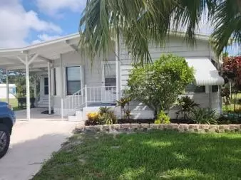 10103 Gaslight Ct, Fort Pierce, FL 34945