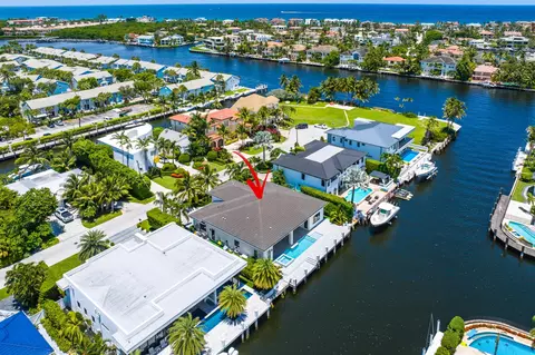 828 Havana Dr, Boca Raton, FL 33487