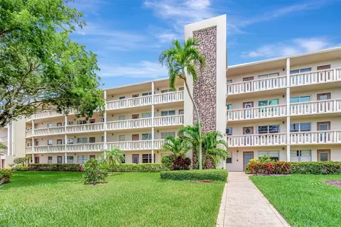 3077 Newport Q #3077, Deerfield Beach, FL 33442