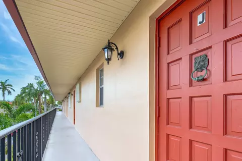 1941 SW Palm City Rd #21-J, Stuart, FL 34994
