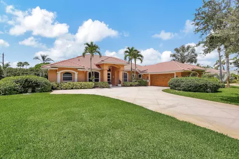 4797 SW Lake Grove Cir, Palm City, FL 34990
