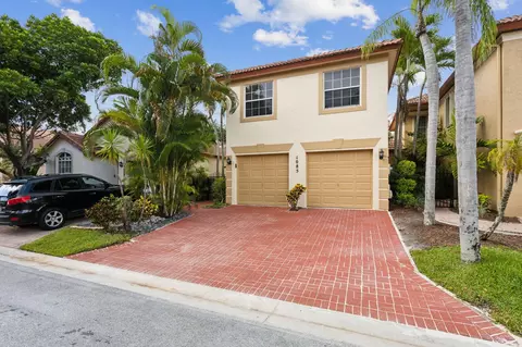 1085 Via Jardin, Riviera Beach, FL 33418