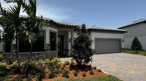 869 SE Courances, Port Saint Lucie, FL 34984