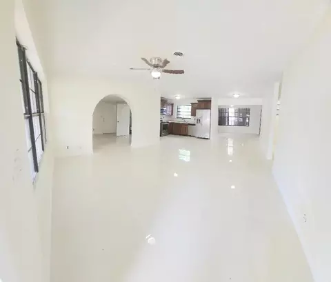 660 SW 30th, Fort Lauderdale, FL 33312