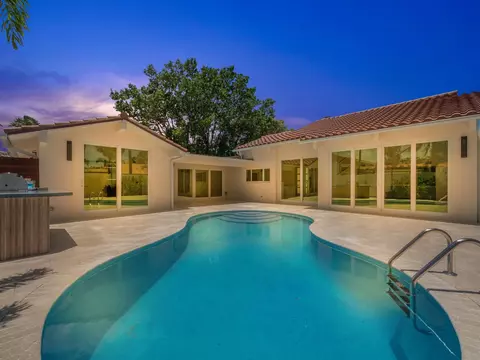 105 W Bonefish Cir, Jupiter, FL 33477