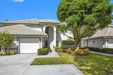 11691 Briarwood Cir #3, Boynton Beach, FL 33437