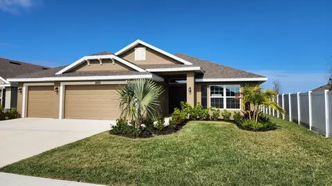 8662 Pavia St, Fort Pierce, FL 34951