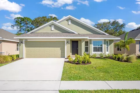 5216 Vespera St, Fort Pierce, FL 34951