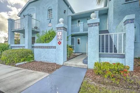1626 SE Green Acres Cir #J103, Port Saint Lucie, FL 34952