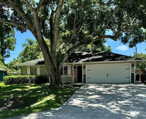 7407 North Blvd, Fort Pierce, FL 34951