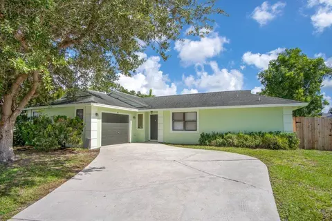 1101 SW Alexandria Ave, Port Saint Lucie, FL 34953