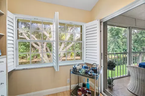 17266 Boca Club Blvd #1603, Boca Raton, FL 33487