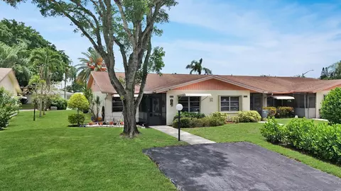 14452 Campanelli Dr, Delray Beach, FL 33484