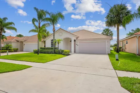 212 Saratoga Blvd E, Royal Palm Beach, FL 33411