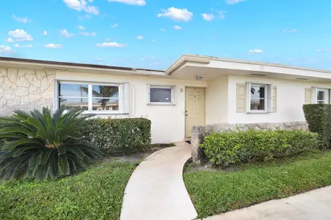2894 Crosley Dr E #D, West Palm Beach, FL 33415