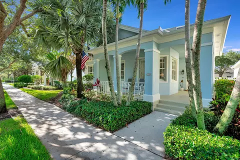 134 Poinciana Dr, Jupiter, FL 33458