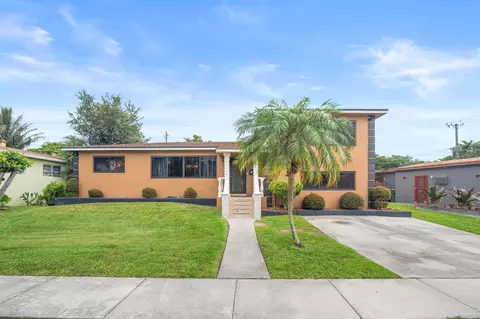 135 NE 123rd St, North Miami, FL 33161