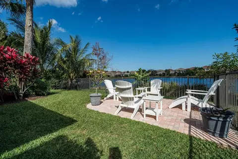 7829 SE Heritage Blvd, Hobe Sound, FL 33455
