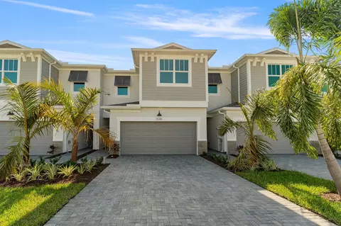 3548 NW Solange Ct, Jensen Beach, FL 34957