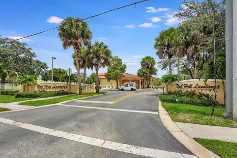 9905 Westwood Dr #32-3, Tamarac, FL 33321