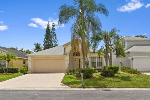 2216 Soundings Ct, Greenacres, FL 33413