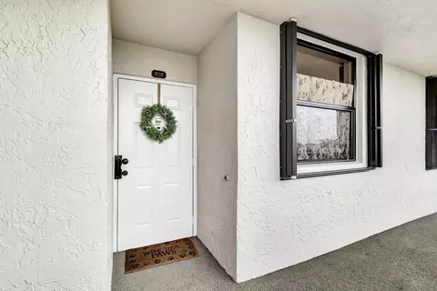 2070 Homewood Blvd #5100, Delray Beach, FL 33445