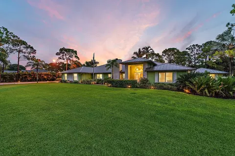 15864 72nd Dr N, Palm Beach Gardens, FL 33418