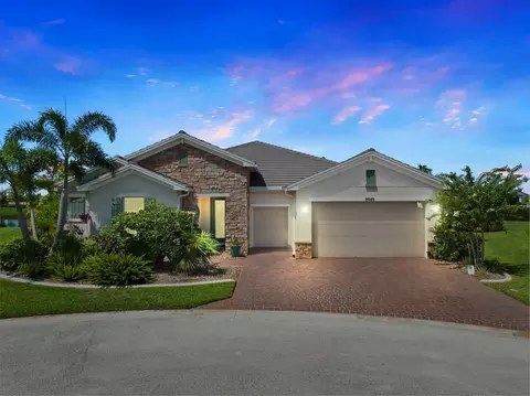 9949 SW Coral Tree Cir, Port Saint Lucie, FL 34987